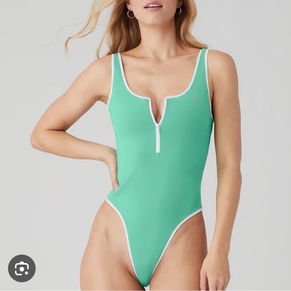 ALO Yoga Supernova Bodysuit